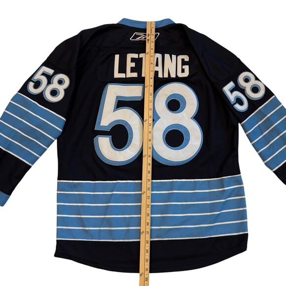 Pittsburg Penguins Letang #58 2011 Winter Classic Jersey Sz 48 Rare ERROR Reebok - Picture 7 of 9